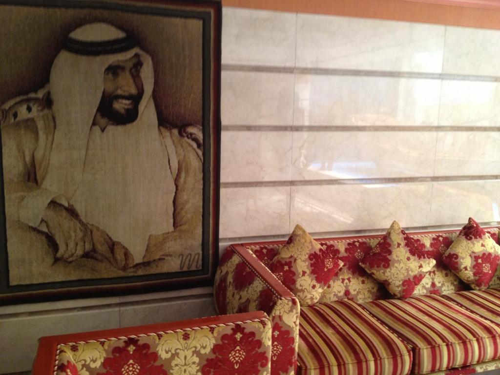 فندق جونراد دبي المظهر الخارجي الصورة